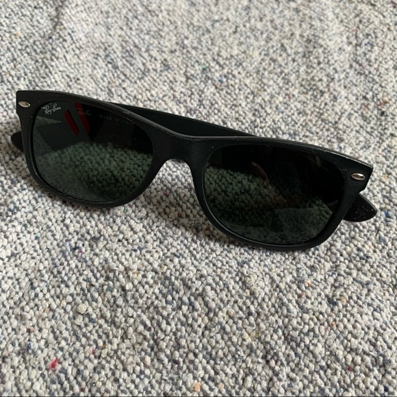 Ray-Ban Accessories - Ray-Ban women black sunglasses
